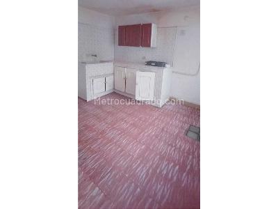 Casa de 4 alcobas en venta en Villa Hermosa, Medellín, 135 m² · foto 2 de 16