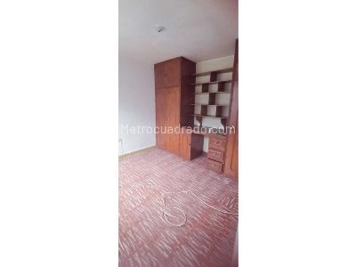 Casa de 4 alcobas en venta en Villa Hermosa, Medellín, 135 m² · foto 8 de 16