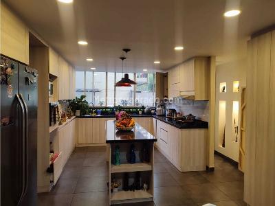 Apartamento en venta en La Candelaria, Medellín · foto 6 de 8