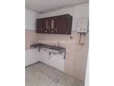 Casa de 4 alcobas en venta en Aranjuez, Medellín, 112 m² · foto 4 de 14