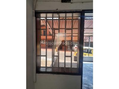 Casa de 4 alcobas en venta en Aranjuez, Medellín, 112 m² · foto 13 de 14