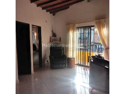 Apartamento en venta en Villa Hermosa, Medellín · foto 5 de 17
