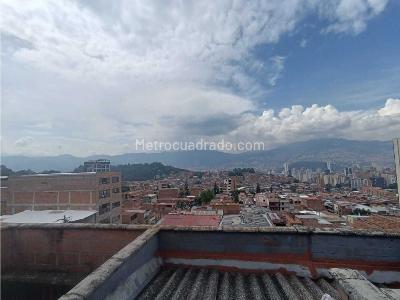 Apartamento en venta en La Milagrosa, Medellín · foto 17 de 20