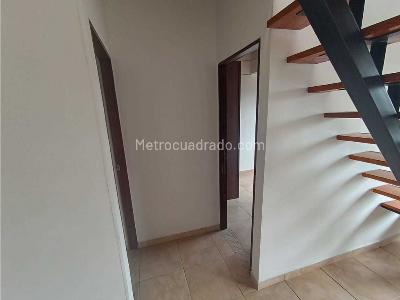 Apartamento en venta en La Milagrosa, Medellín · foto 20 de 20