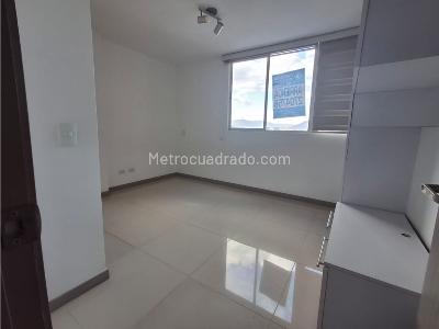 Apartamento de 2 alcobas en venta en Restrepo Narajo, Sabaneta, 76 m² · foto 5 de 14