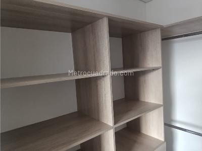 Apartamento de 2 alcobas en venta en La Doctora, Sabaneta, 61 m² · foto 7 de 14