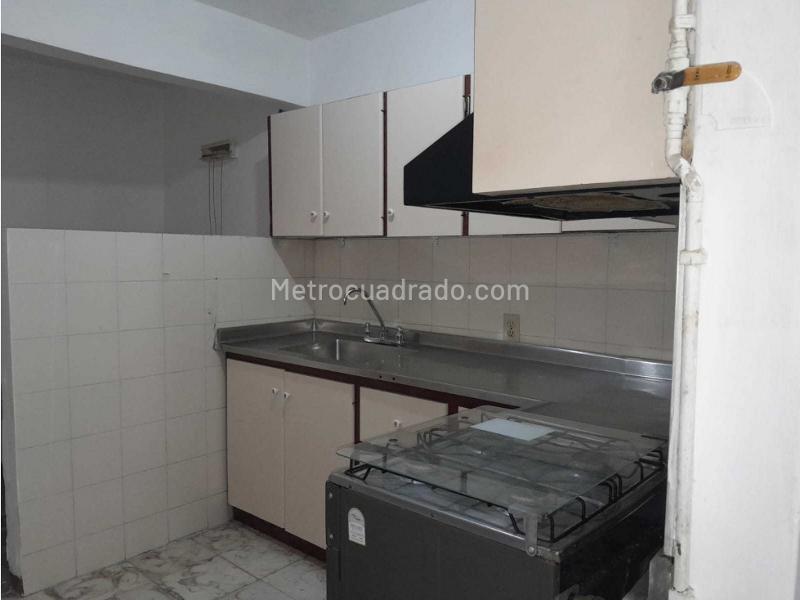 3BR House Near Comfama Aranjuez, Medellín - 3