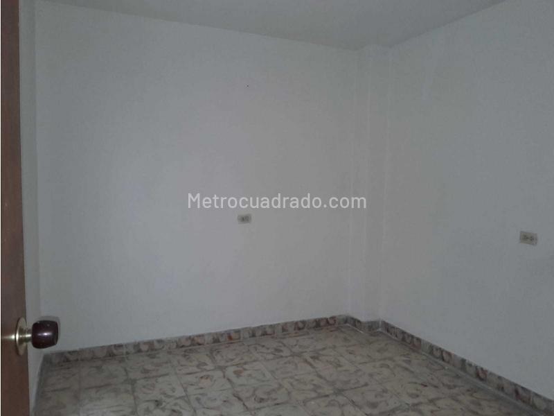 3BR House Near Comfama Aranjuez, Medellín - 5
