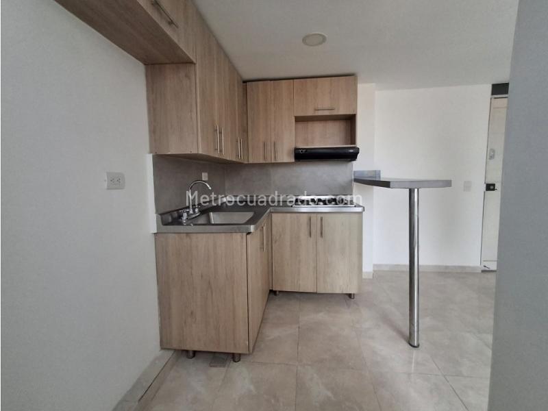 Apartamento de 2 Alcobas cerca a D1 y ARA en San Antonio de Prado - 2