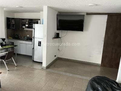 Apartamento en venta en La Candelaria, Medellín · foto 2 de 9
