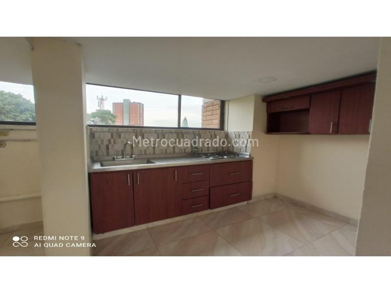 Spacious 3BR Apartment in Villa Hermosa