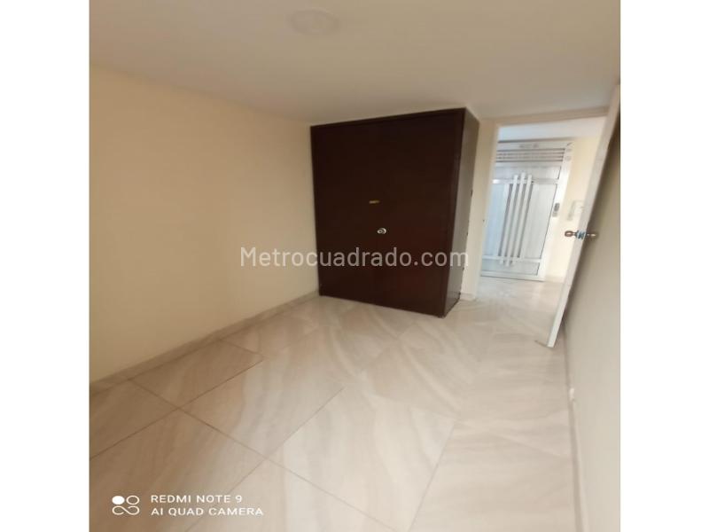 Spacious 3BR Apartment in Villa Hermosa - 7