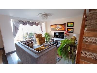 Apartamento de 3 alcobas en venta en Laureles, Medellín, 160 m² · foto 3 de 13