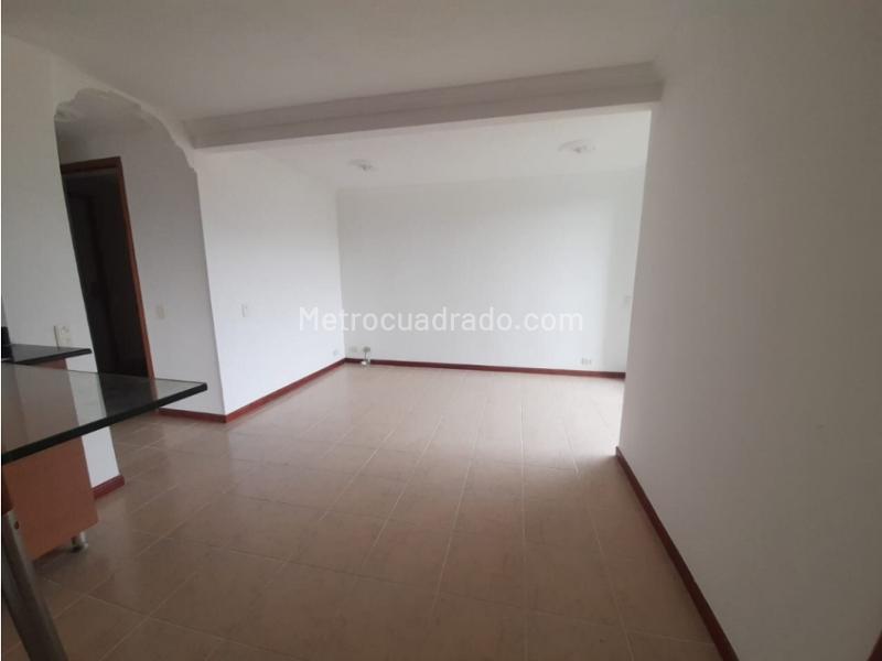 3BR Apartment in Suramerica (72 m²) - 2