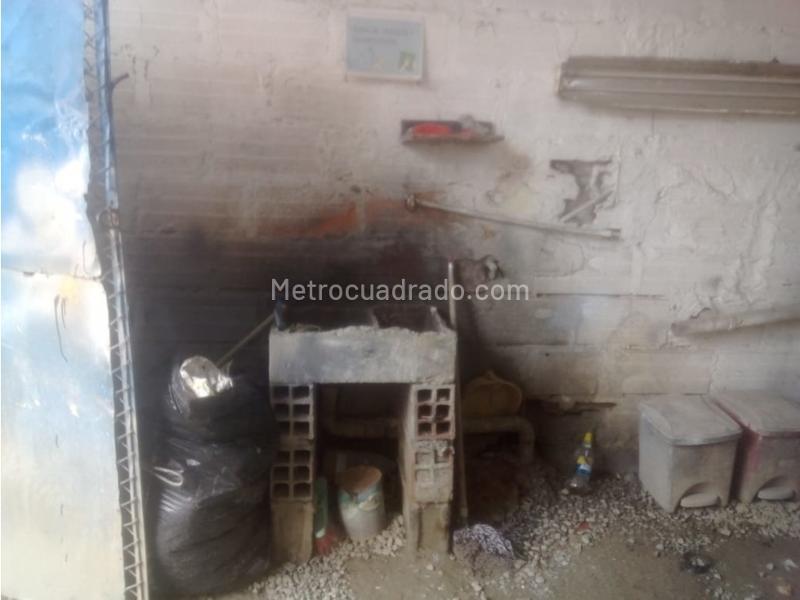 Lote en Venta, Niquia, Bello - Vista 3