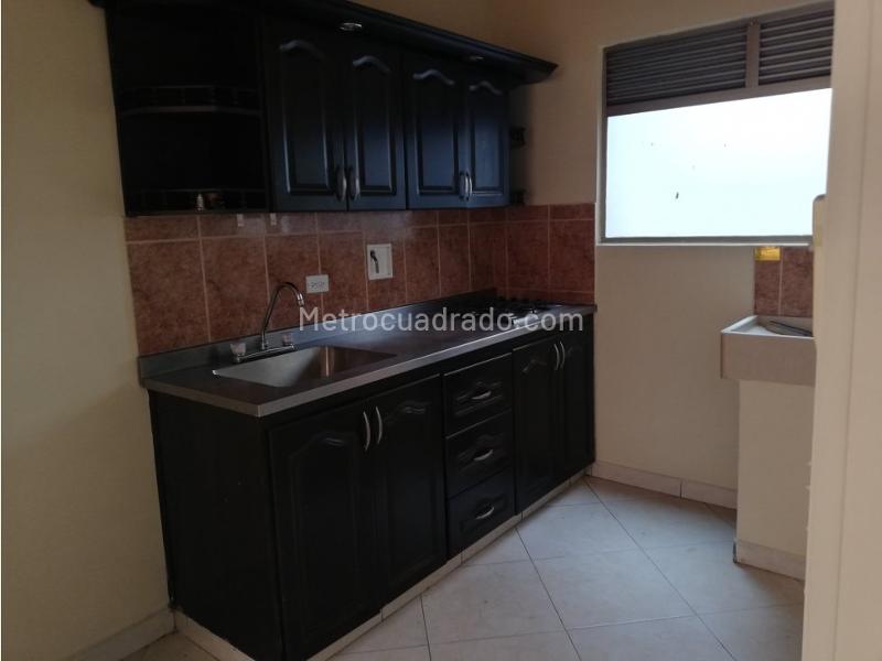 3BR Apartment in Villas Del Carmen (81 m²)