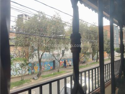 Casa de 3 alcobas en venta en Buenos Aires, Medellín, 150 m² · foto 13 de 15