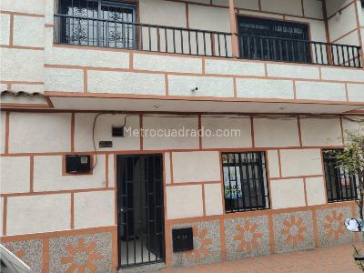 Casa de 3 alcobas en venta en Buenos Aires, Medellín, 150 m² · foto 15 de 15