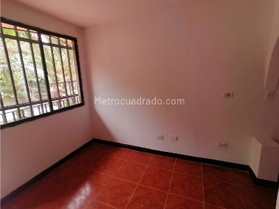 Apartamento de 2 alcobas en arriendo en Buenos Aires, Medellín, 45 m² · foto 5 de 12