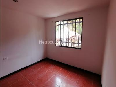 Apartamento de 2 alcobas en arriendo en Buenos Aires, Medellín, 45 m² · foto 7 de 12