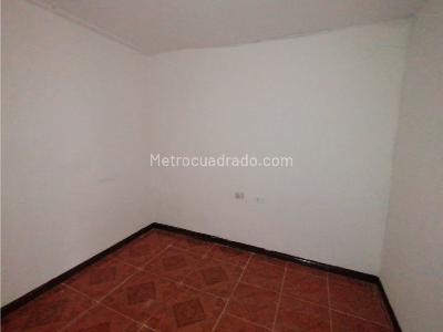Apartamento de 2 alcobas en arriendo en Buenos Aires, Medellín, 45 m² · foto 10 de 12