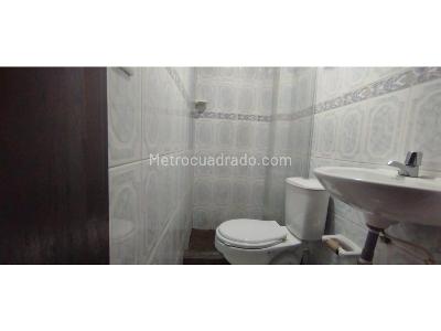 Apartamento de 2 alcobas en arriendo en Buenos Aires, Medellín, 45 m² · foto 12 de 12