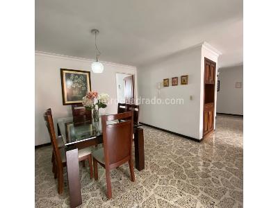 Apartamento en venta en Laureles, Medellín · foto 4 de 15