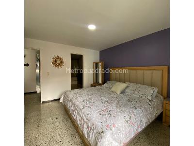 Apartamento en venta en Laureles, Medellín · foto 9 de 15