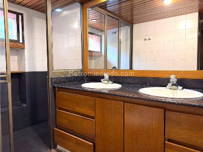 Apartamento de 3 alcobas en venta en Patio Bonito, Medellín, 225 m² · foto 20 de 20