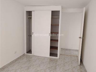 Apartamento de 2 alcobas en arriendo en Bombona, Medellín, 56 m² · foto 4 de 12
