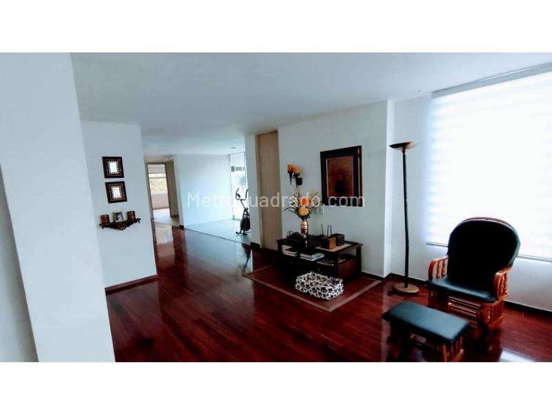 5BR House for Rent in Envigado with Gardens & Gym Area - 3