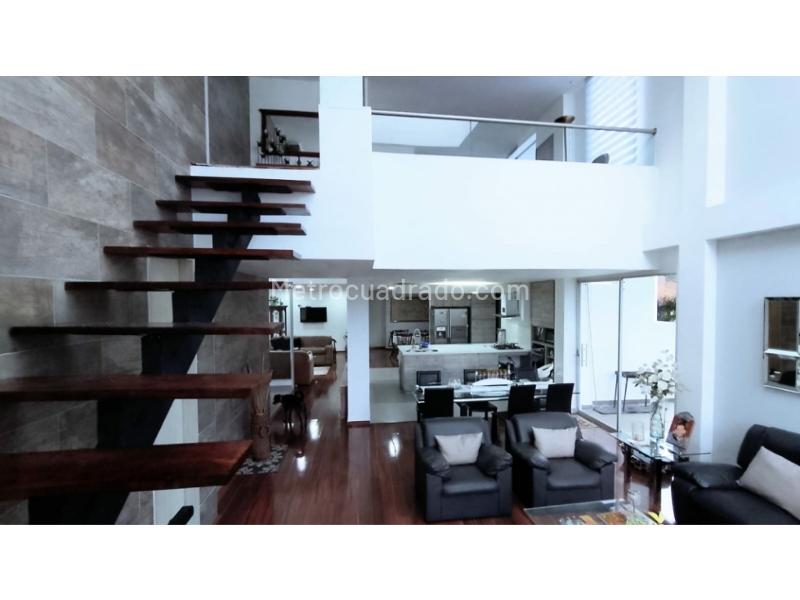 5BR House for Rent in Envigado with Gardens & Gym Area - 7