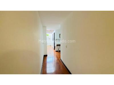 Apartamento en venta en Boston, Medellín · foto 3 de 16