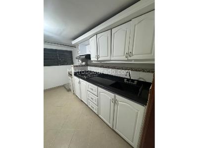 Apartamento en venta en Buenos Aires, Medellín · foto 3 de 20