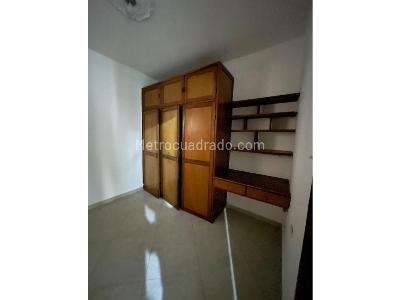 Casa de 5 alcobas en venta en Villa Hermosa, Medellín, 150 m² · foto 5 de 20