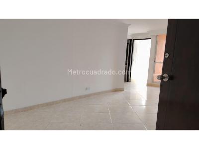 Apartamento en arriendo en Boston, Medellín · foto 3 de 12