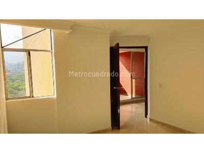 Apartamento en arriendo en Boston, Medellín · foto 8 de 12