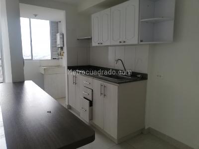 Apartamento de 2 alcobas en venta en Asdesillas, Sabaneta, 56 m² · foto 2 de 14