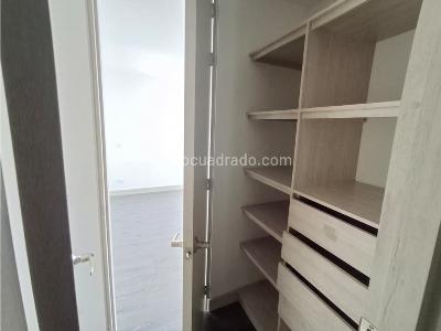Apartamento de 3 alcobas en venta en Las Lomitas, Sabaneta, 80 m² · foto 6 de 18