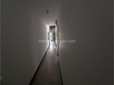 Casa de 3 alcobas en venta en Belen, Medellín, 113 m² · foto 8 de 13