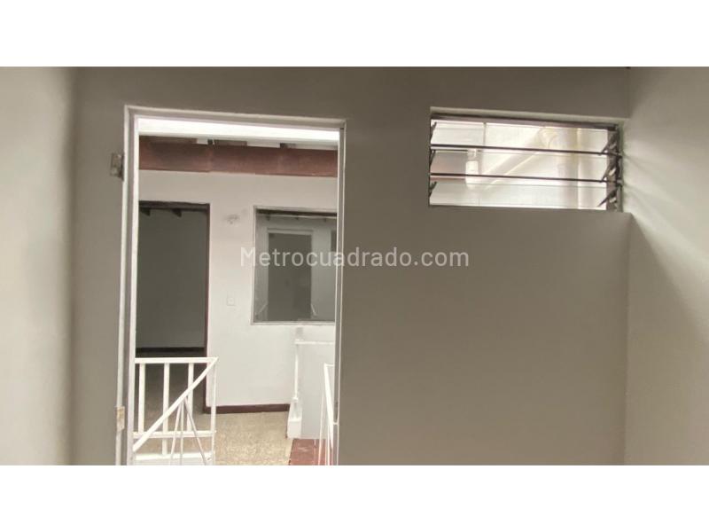 Casa Cómoda de 5 Alcobas en Arriendo en Belén - 5