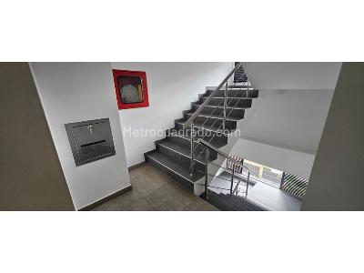 Apartamento de 3 alcobas en venta en La Castellana, Medellín, 120 m² · foto 11 de 15