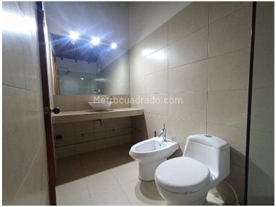 Casa de 5 alcobas en venta en Belen, Medellín, 250 m² · foto 11 de 14