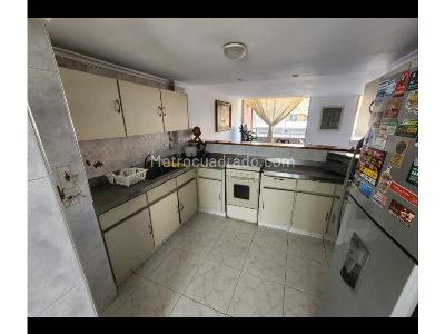 Apartamento de 3 alcobas en venta en Nueva Villa De Aburrá, Medellín, 117 m² · foto 1 de 13