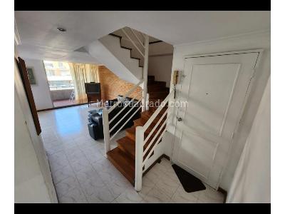 Apartamento de 3 alcobas en venta en Nueva Villa De Aburrá, Medellín, 117 m² · foto 3 de 13