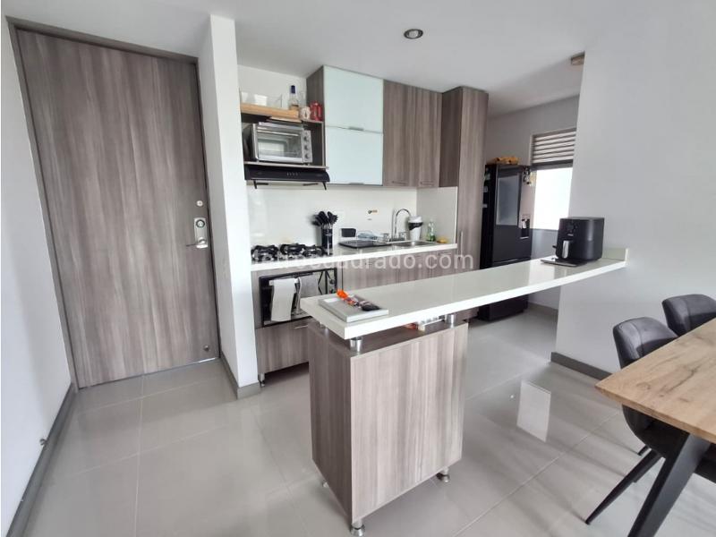 3BR Apartment in Loma Del Esmeraldal (95 m²)