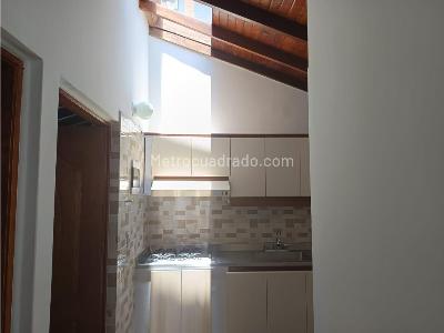 Apartamento en venta en La Floresta, Medellín · foto 3 de 20