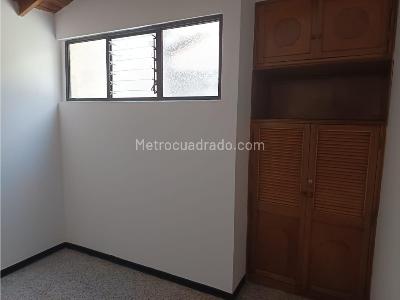 Apartamento en venta en La Floresta, Medellín · foto 16 de 20