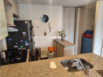 Apartaestudio en venta en Belen, Medellín, 45 m² · foto 2 de 9