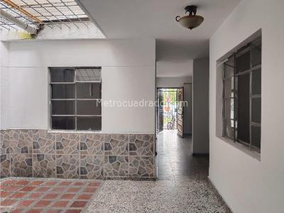 Casa de 4 alcobas en venta en Villa Hermosa, Medellín, 210 m² · foto 14 de 20